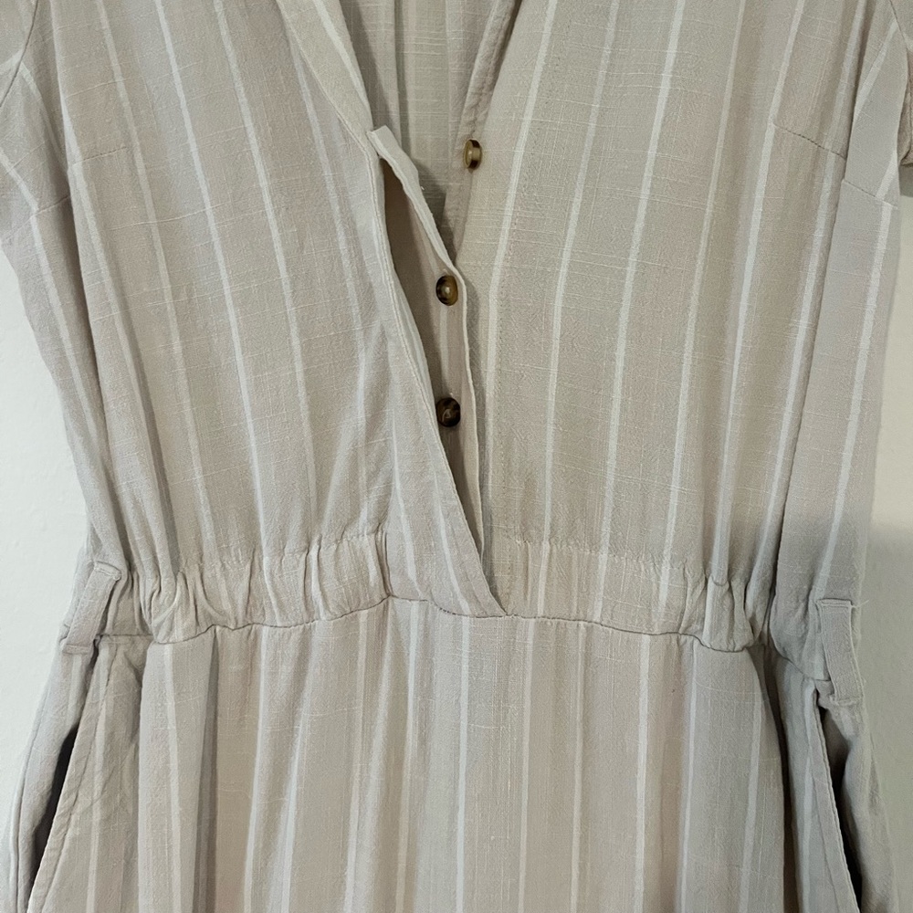 Abercrombie & Fitch Linen Jumpsuit - Picture 4 of 10